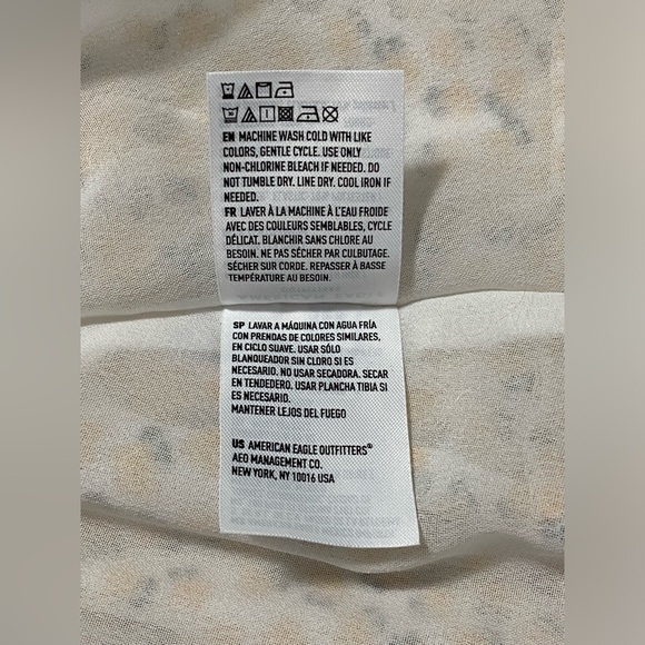 American Eagle Mini Skirt - Picture 10 of 13